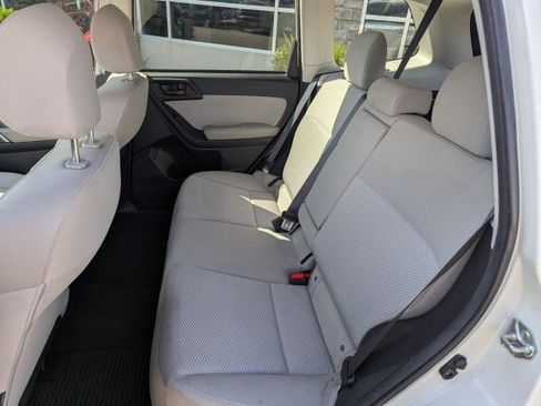 Used 2016 Subaru Forester 2.5i Premium AWD/4WD image 25