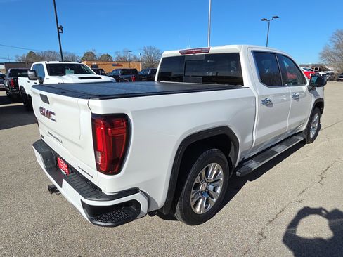 Used 2019 GMC Sierra 1500 Denali w/ Technology Package image 11