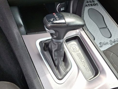 Used 2023 Dodge Charger SXT image 14