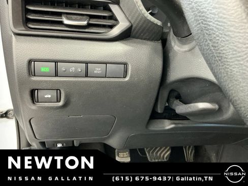 Used 2021 Nissan Sentra S FWD image 29