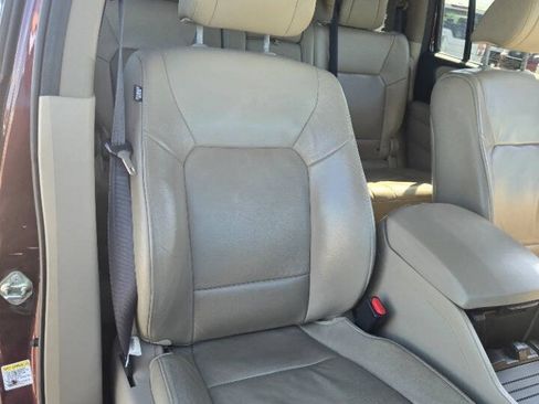 Used 2015 Honda Pilot Touring image 19