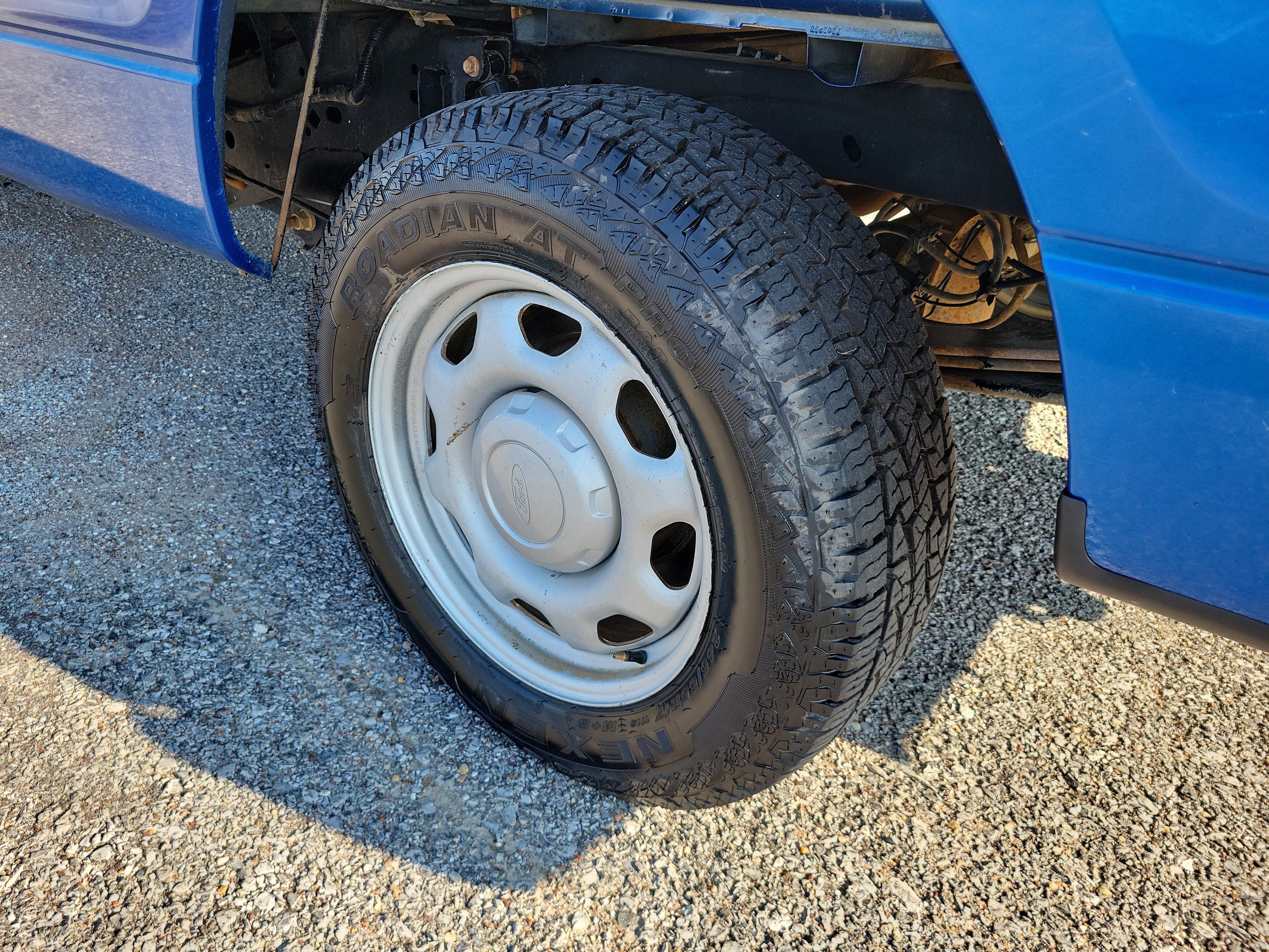 Used 2010 Ford F150 2WD Regular Cab image 14