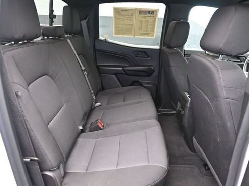 Used 2024 Chevrolet Colorado Trail Boss w/ Technology Package AWD/4WD image 34