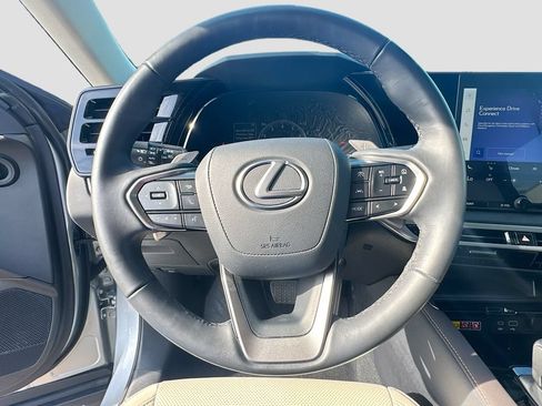 Used 2024 Lexus RX 350 FWD w/ Technology Package image 12