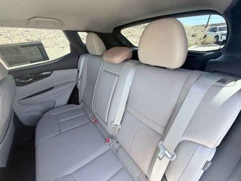 Used 2022 Nissan Rogue Sport SL w/ Premium Package image 29