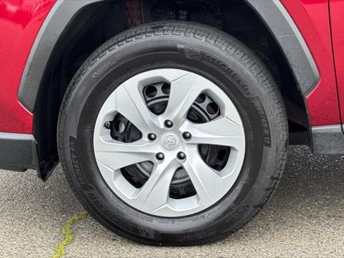 Certified 2024 Toyota RAV4 LE image 30