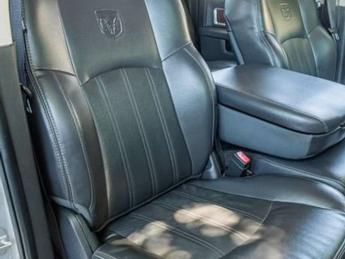 Used 2012 RAM 1500 Laramie RWD image 43