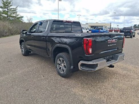 New 2026 GMC Sierra 1500 SLE w/ Preferred Package AWD/4WD image 6