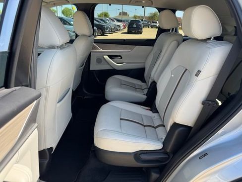 Used 2024 MAZDA CX-90 3.3 Turbo S w/ Premium Package image 11