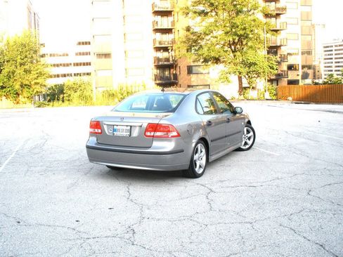 Used 2003 Saab 9-3 Arc FWD image 19