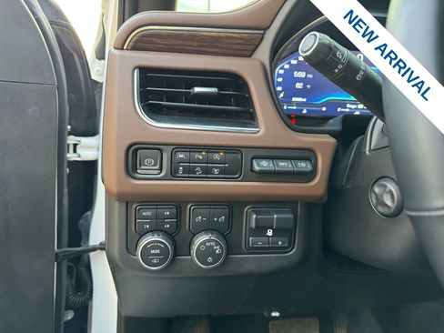 Used 2023 Chevrolet Tahoe High Country w/ LPO, Illumination Package image 20