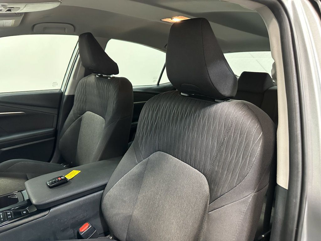 Used 2025 Toyota Camry LE FWD image 64