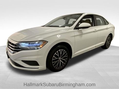 Used 2021 Volkswagen Jetta image 5