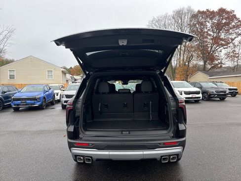 New 2026 Chevrolet Traverse Z71 w/ Enhanced Driving Package image 13