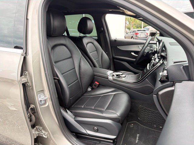 Used 2019 Mercedes-Benz GLC 300 image 21