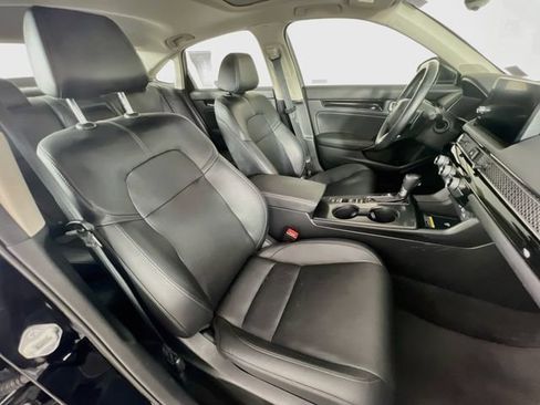 Certified 2024 Honda Civic Touring image 30