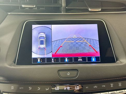 Used 2023 Cadillac XT4 Sport AWD/4WD image 14