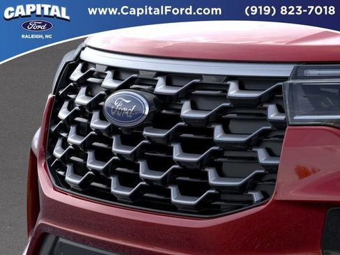 New 2026 Ford Explorer Platinum w/ LUX Leather Package image 17