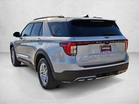 New 2026 Ford Explorer Active w/ Active Comfort Package image 9