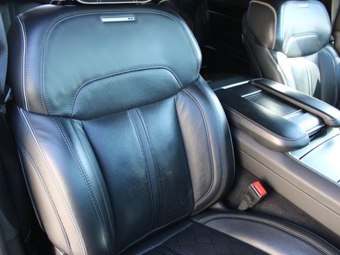 Used 2024 Jeep Grand Wagoneer L Series II w/ Quick Order Packagew 28T AWD/4WD image 17