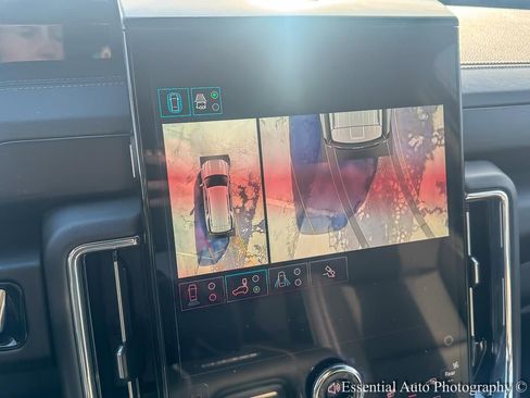 Used 2025 GMC Yukon Denali image 21