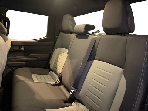 Certified 2025 Toyota Tacoma TRD Off-Road image 16