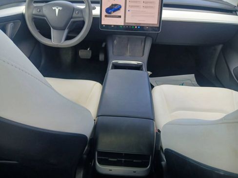 Used 2023 Tesla Model 3 Standard Range RWD image 26