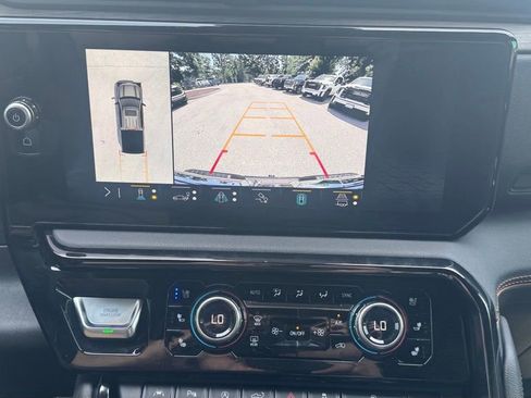 Used 2023 GMC Sierra 1500 AT4 w/ AT4 Premium Package AWD/4WD image 26