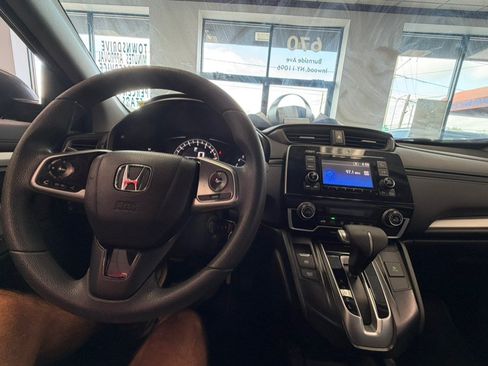 Used 2017 Honda CR-V LX image 59