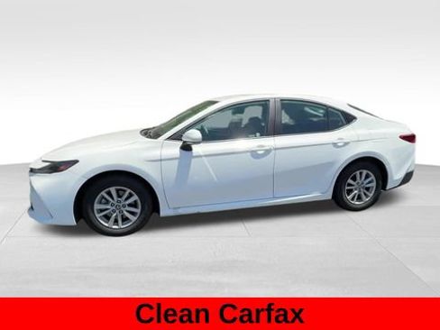 Used 2026 Toyota Camry LE FWD image 3