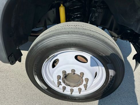 Used 2016 Ford F450 XL w/ Power Equipment Group image 15