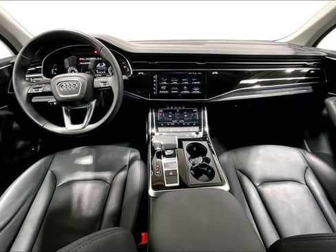 Used 2023 Audi Q7 3.0T Premium AWD/4WD image 10