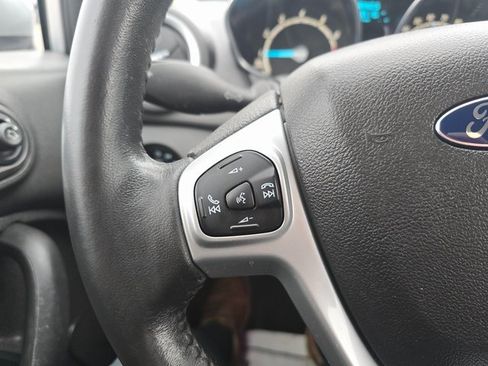 Used 2014 Ford Fiesta SE w/ Equipment Group 201A image 18