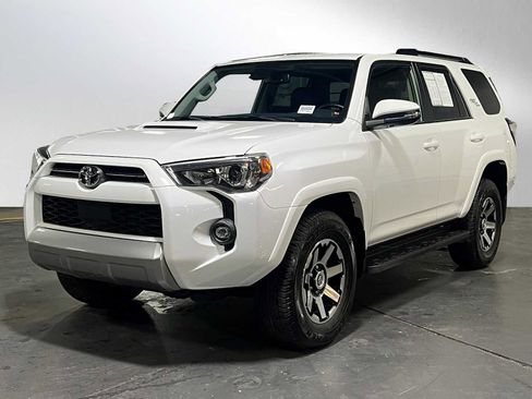 Used 2024 Toyota 4Runner TRD Off-Road Premium w/ Moonroof Package image 7