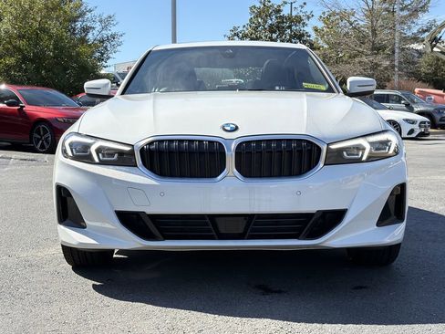 Used 2025 BMW 330i Sedan image 8