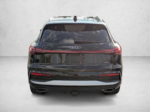 Certified 2025 Audi Q5 Premium w/ Premium Plus AWD/4WD image 6
