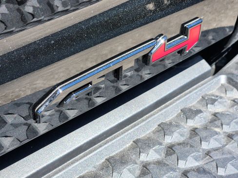 New 2025 GMC Canyon AT4 w/ Nightfall Edition image 7