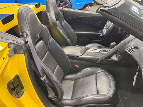Used 2015 Chevrolet Corvette Stingray Convertible w/ 2LT Preferred Equipment Group RWD image 20