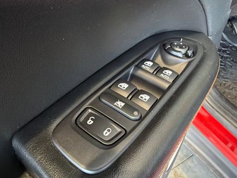 Used 2020 Jeep Compass Limited w/ Rear Convenience Group AWD/4WD image 18