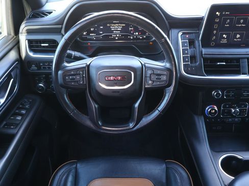 Used 2023 GMC Yukon AT4 w/ AT4 Premium Package image 10