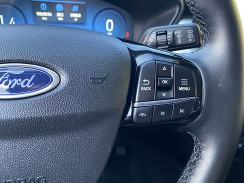 Used 2025 Ford Escape Platinum AWD/4WD image 22