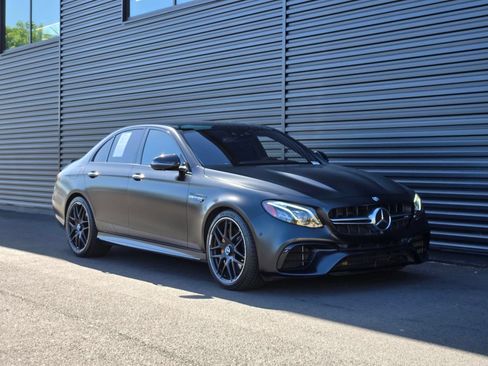 Used 2018 Mercedes-Benz E 63 AMG S image 10