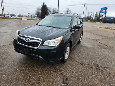 Used 2014 Subaru Forester 2.5i Premium w/ All-Weather Package image 7
