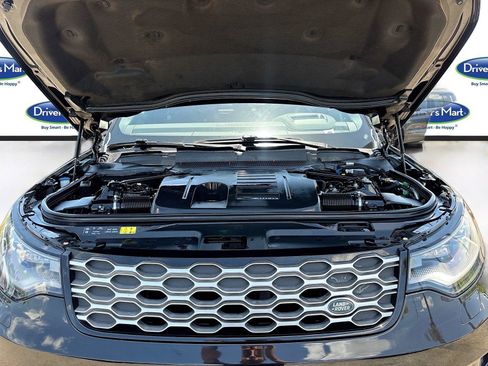 Used 2023 Land Rover Discovery Metropolitan Edition AWD/4WD image 31