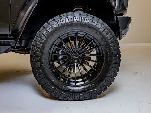 Used 2023 Ford Bronco Raptor image 12