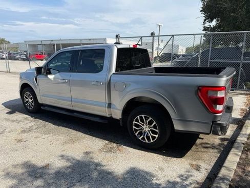 Used 2021 Ford F150 Lariat w/ Tow Technology Package RWD image 9