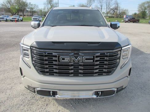 New 2026 GMC Sierra 1500 Denali Ultimate AWD/4WD image 12