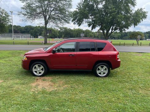 Used 2008 Jeep Compass Sport image 17
