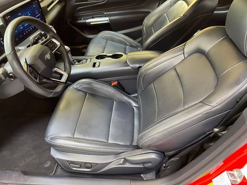Used 2026 Ford Mustang Premium RWD image 18