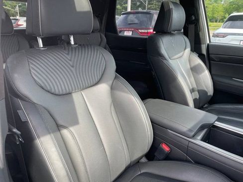 Used 2023 Hyundai Palisade Calligraphy AWD/4WD image 12